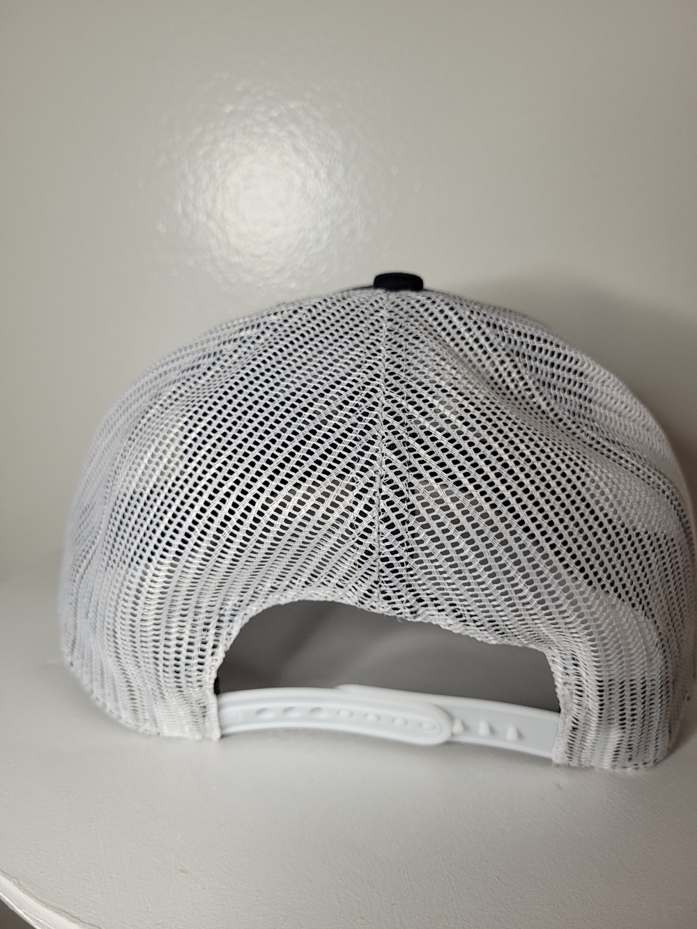 New York Yankees 2024 American League Champions Trucker Hat - Navy & White - Picture 4 of 4